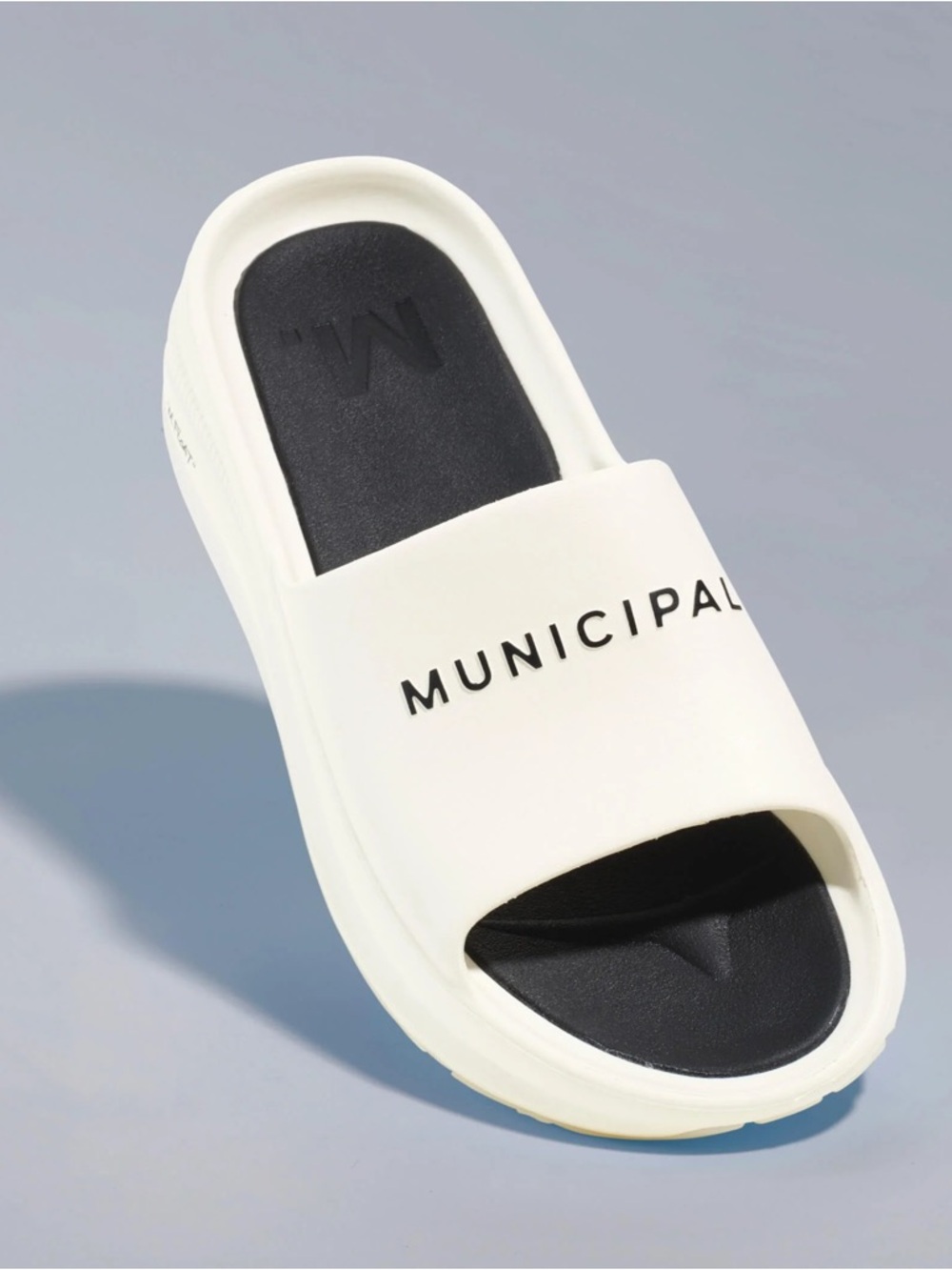 Municipal Podium Slides Cream - Picture 3 of 8